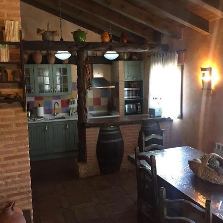 Casa Rural La Charolesa Aguilera Extérieur photo